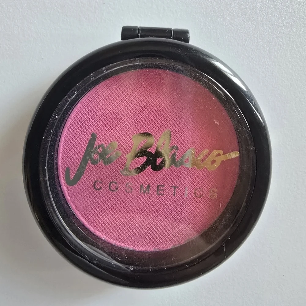 Joe Blasco Cosmetics Dry Blush Puff 2.5g